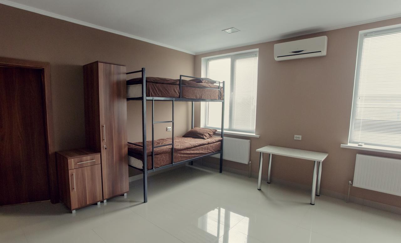 Hostel Bvt Брест Екстериор снимка