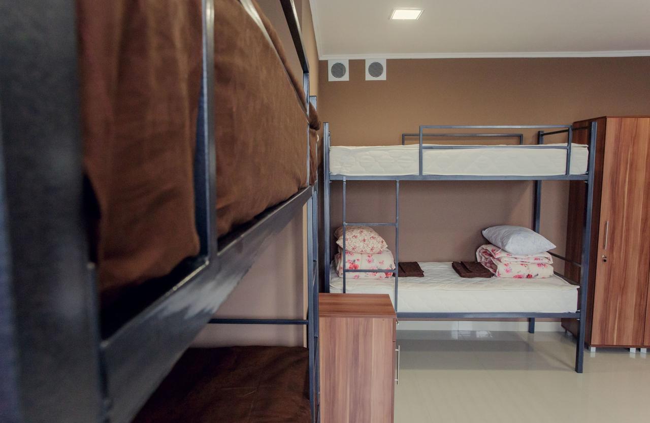 Hostel Bvt Брест Екстериор снимка